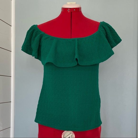 Anthropologie Off Shoulder Ruffle Green Top Sz XS - Picture 3 of 11